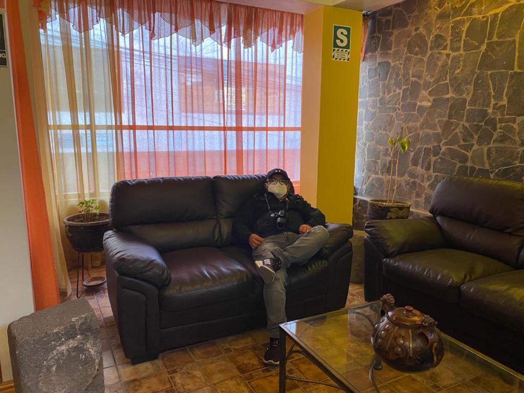 Hostal Oscar Inn Пуно Экстерьер фото