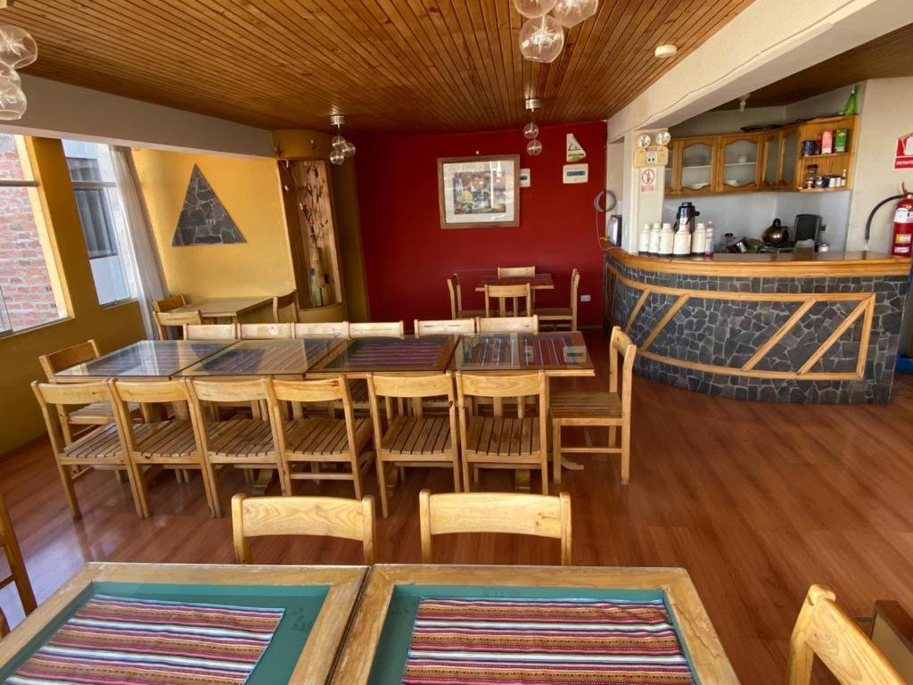 Hostal Oscar Inn Пуно Экстерьер фото