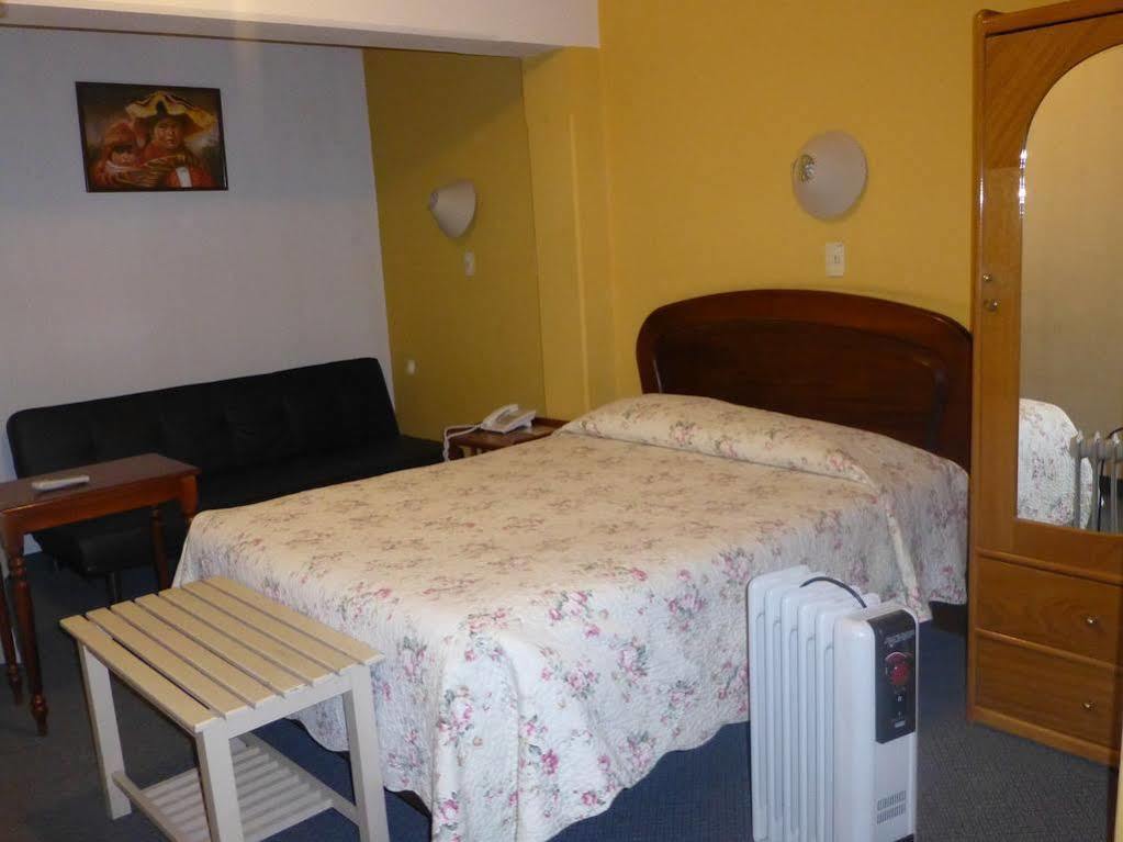 Hostal Oscar Inn Пуно Экстерьер фото